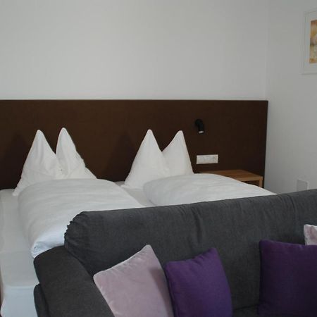 Haus Anna B&B San Valentino alla Muta Luaran gambar